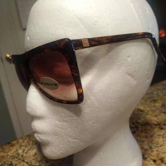 Vintage Rivera 2702 Oversized Square Sunglasses Retro 1970 100% UV Protection HK - Picture 2 of 12